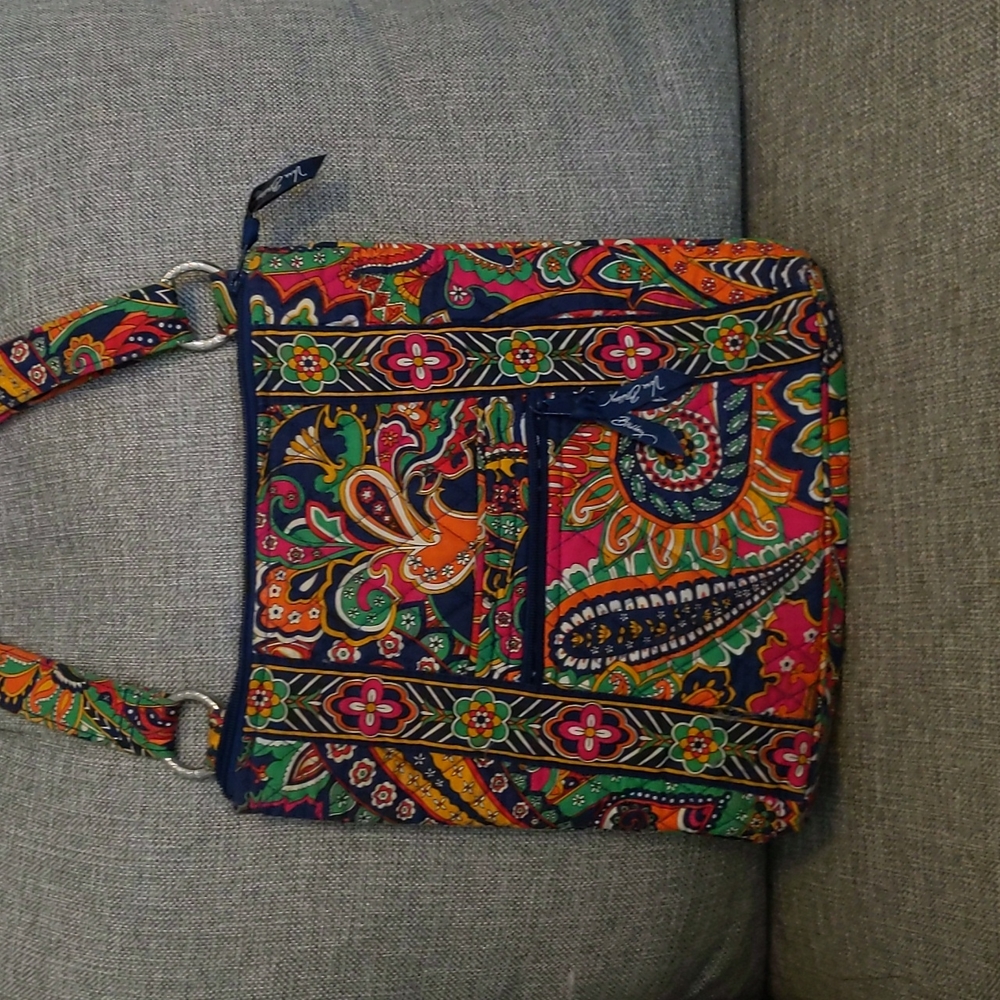Vera Bradley crossbody purse